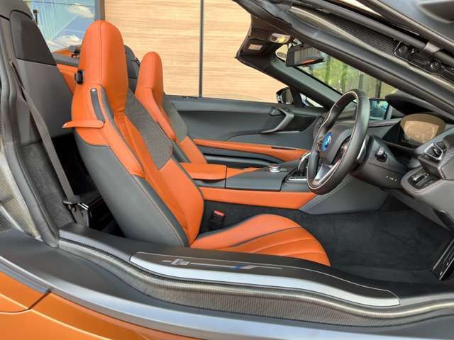 BMW i8 ROADSTAR