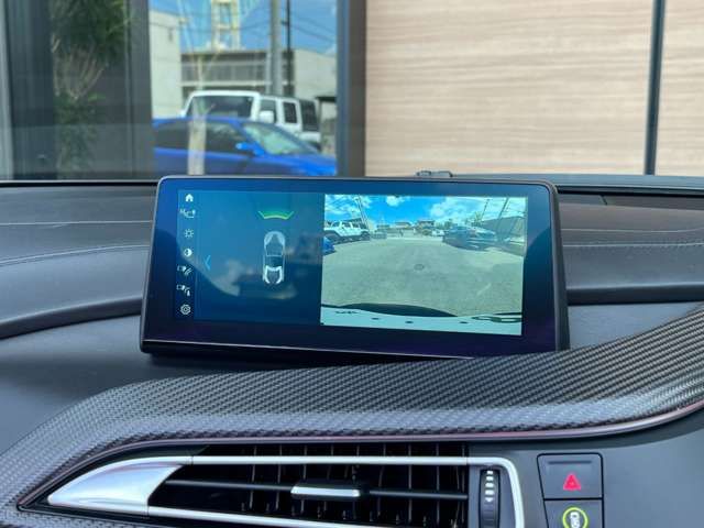 BMW i8 ROADSTAR