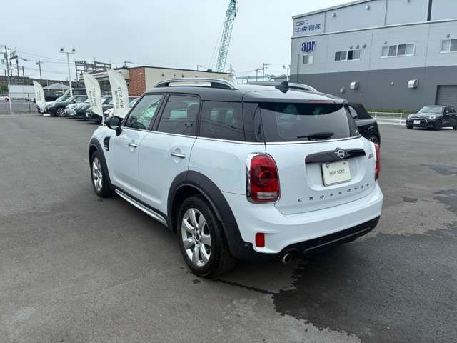 MINI COOPER CROSSOVER