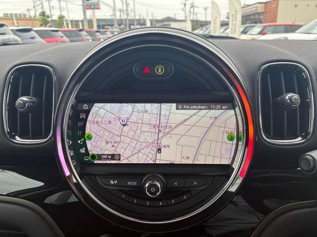 MINI COOPER CROSSOVER
