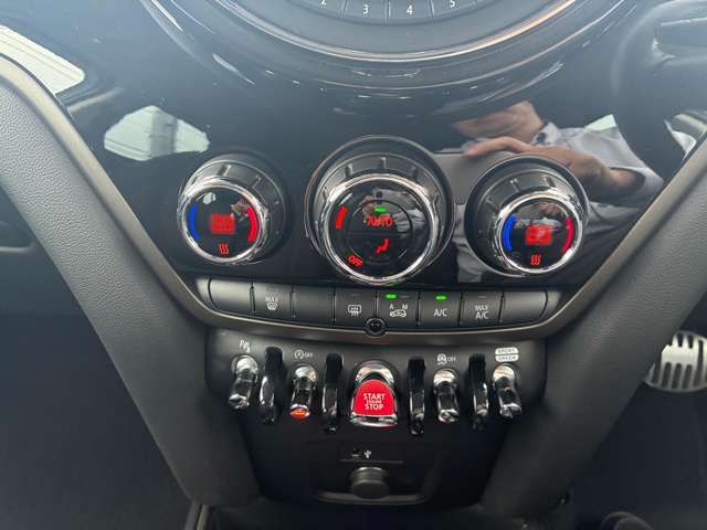 MINI COOPER CROSSOVER