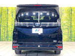 VOXY HYBRID