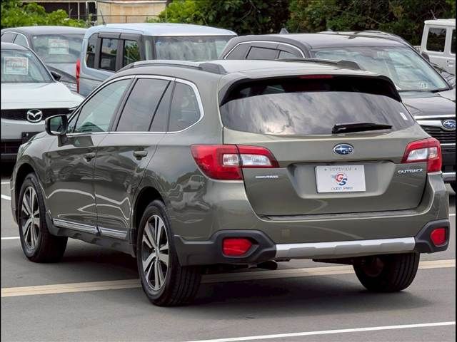 LEGACY OUTBACK