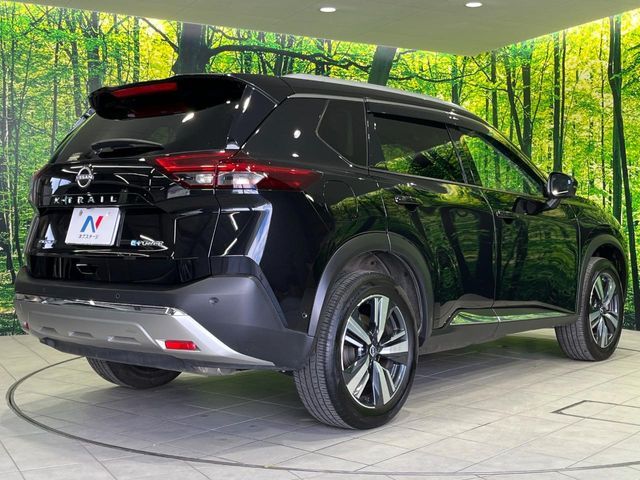 X-TRAIL HYBRID 4WD