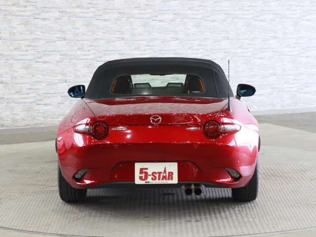 ROADSTER