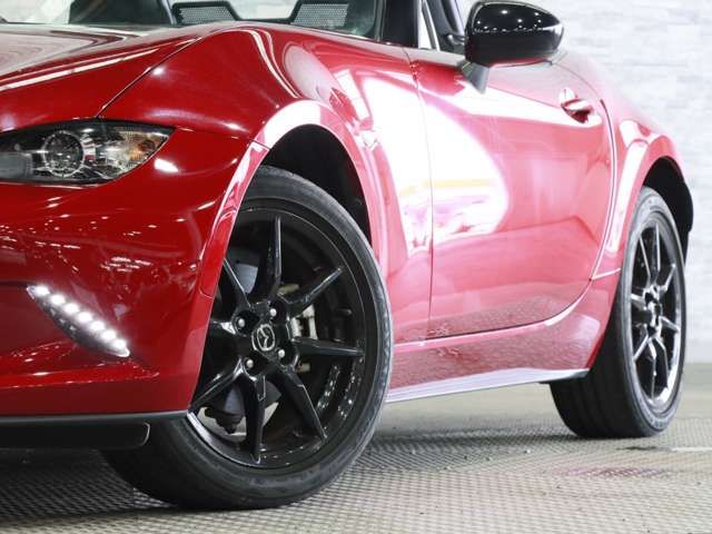 ROADSTER