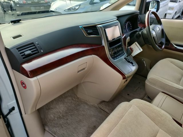 ALPHARD 4WD