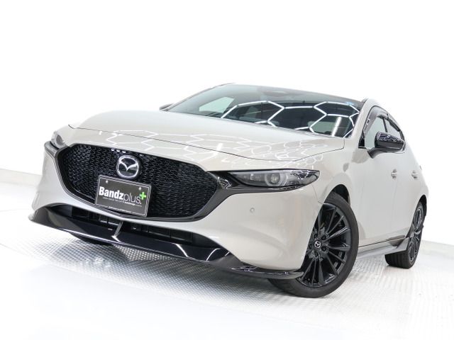 MAZDA3 FASTBACK