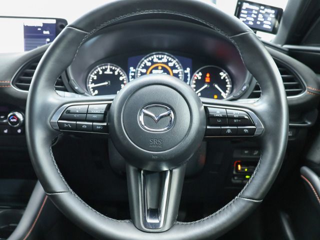 MAZDA3 FASTBACK