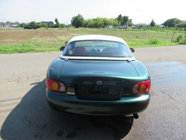 ROADSTER