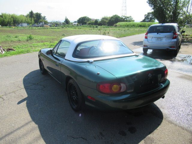 ROADSTER