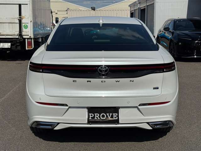 CROWN CROSSOVER