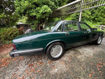 JAGUAR XJseries sedan