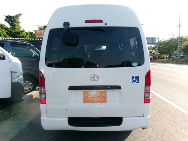 HIACE van 4WD
