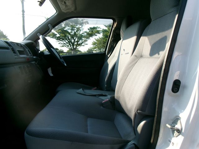 HIACE van 4WD