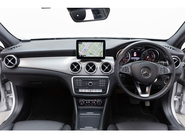 MERCEDES BENZ GLA class