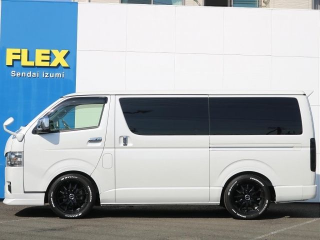 HIACE van 4WD