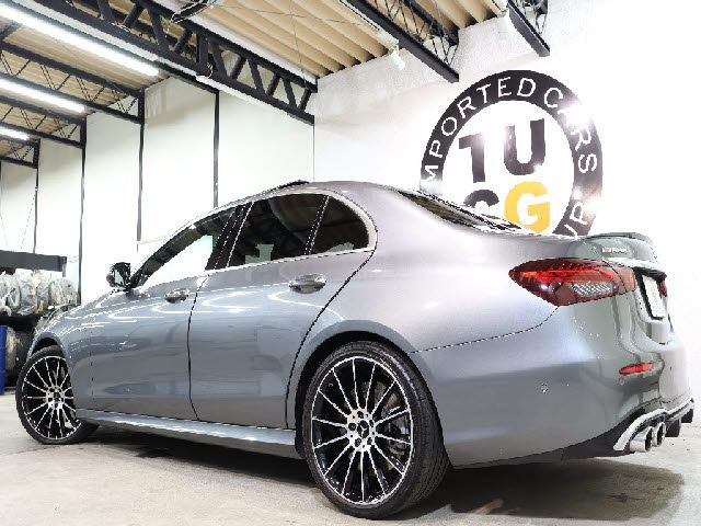 MERCEDES AMG E class sedan HYBRID