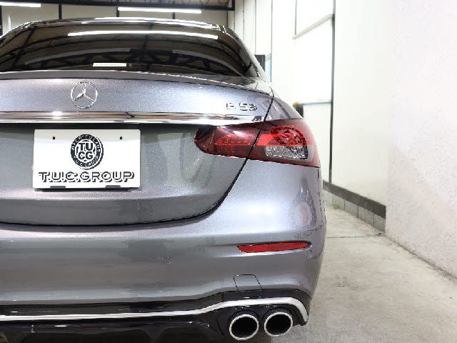 MERCEDES AMG E class sedan HYBRID