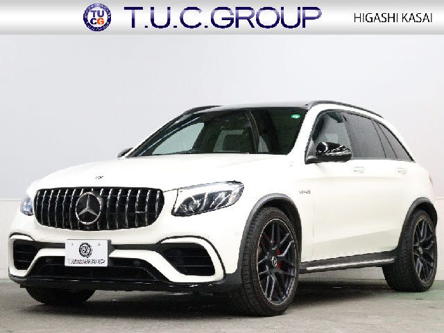 MERCEDES AMG GLCclass