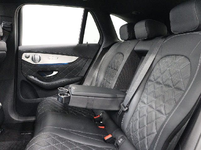 MERCEDES AMG GLCclass