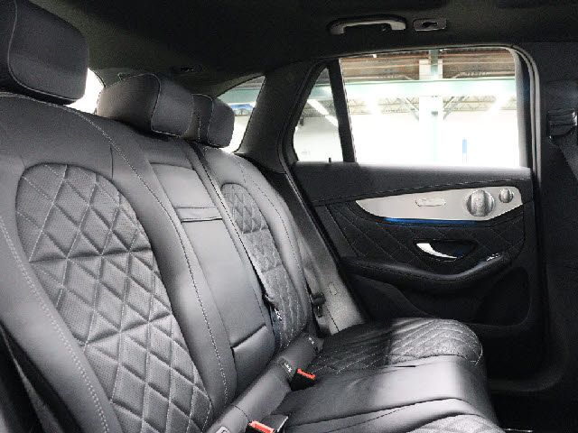 MERCEDES AMG GLCclass
