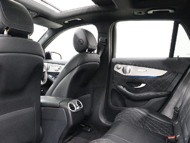 MERCEDES AMG GLCclass
