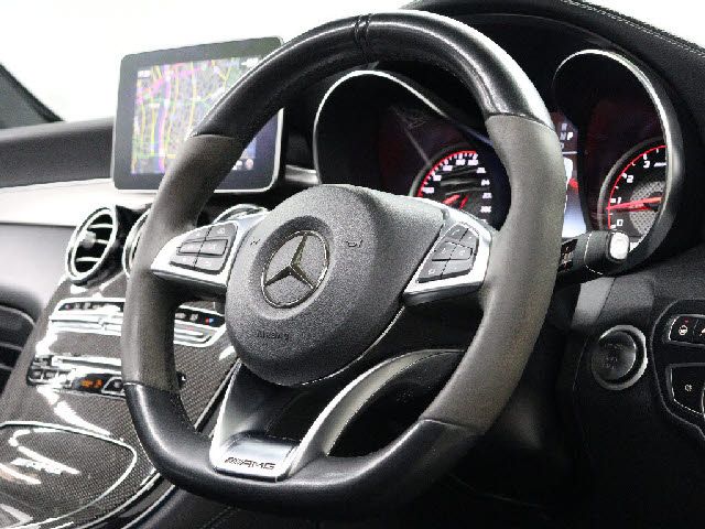 MERCEDES AMG GLCclass