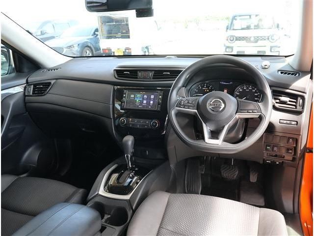 X-TRAIL 2WD
