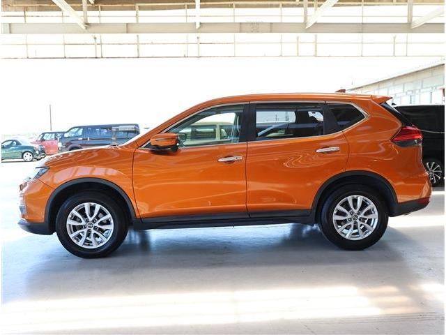 X-TRAIL 2WD