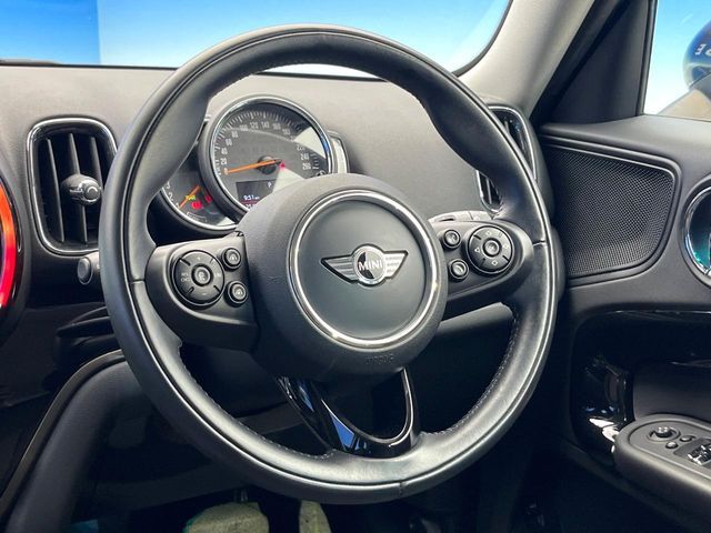 BMW MINI COOPER D CROSSOVER