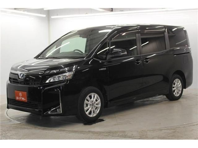 VOXY HYBRID