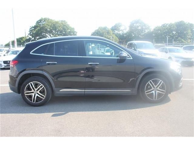 MERCEDES BENZ GLA class