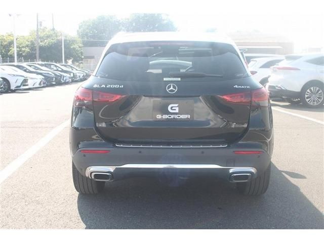 MERCEDES BENZ GLA class