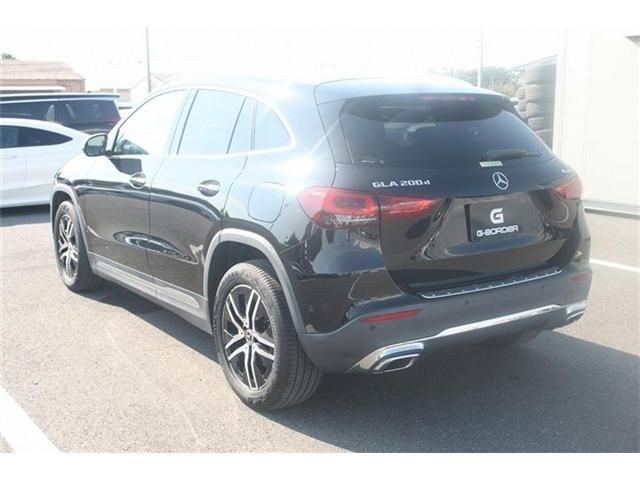 MERCEDES BENZ GLA class