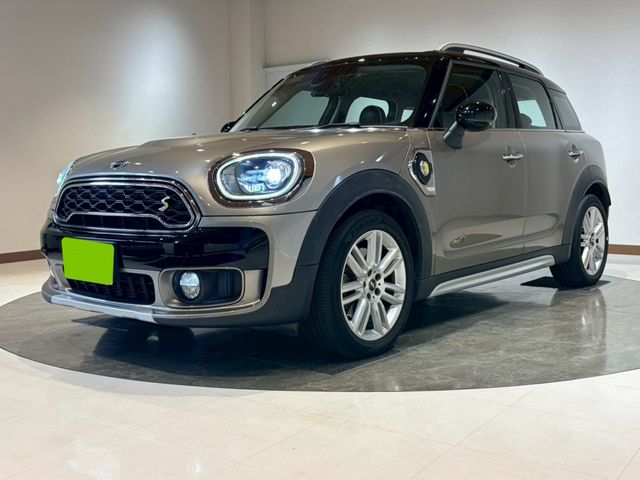 BMW MINI COOPER S E CROSSOVER