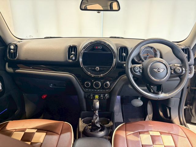 BMW MINI COOPER S E CROSSOVER