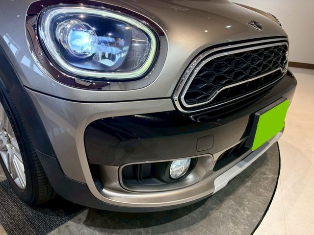 BMW MINI COOPER S E CROSSOVER