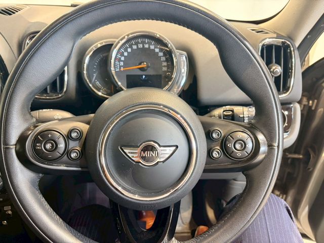 BMW MINI COOPER S E CROSSOVER