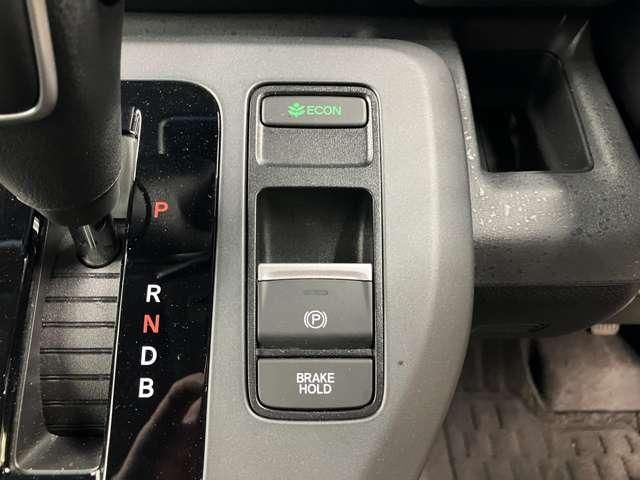 FREED 4WD