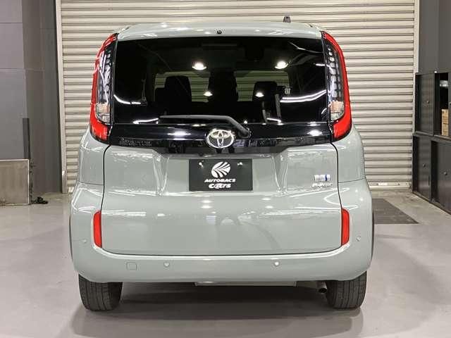 SIENTA HYBRID