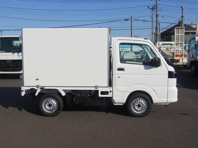 CARRY truck