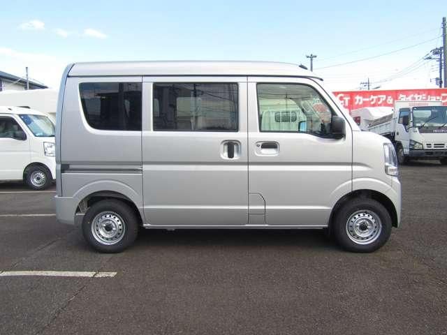MINICAB van