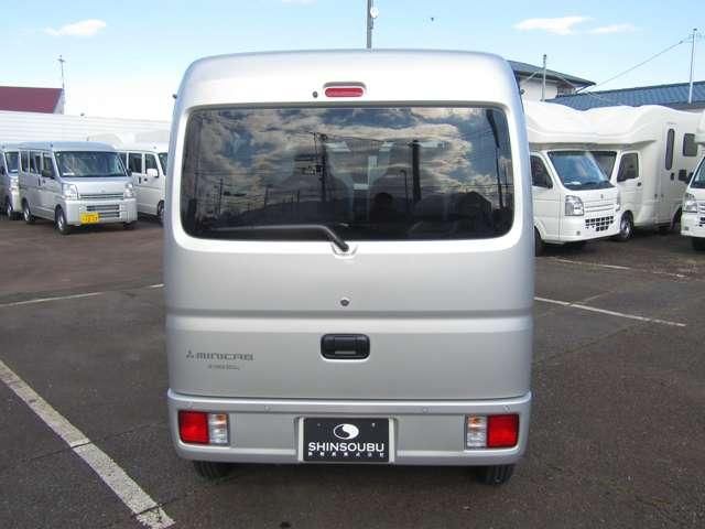 MINICAB van