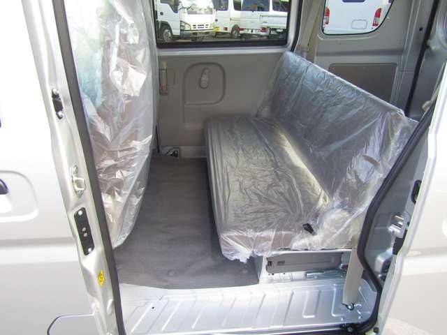 MINICAB van