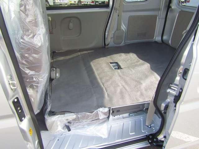 MINICAB van
