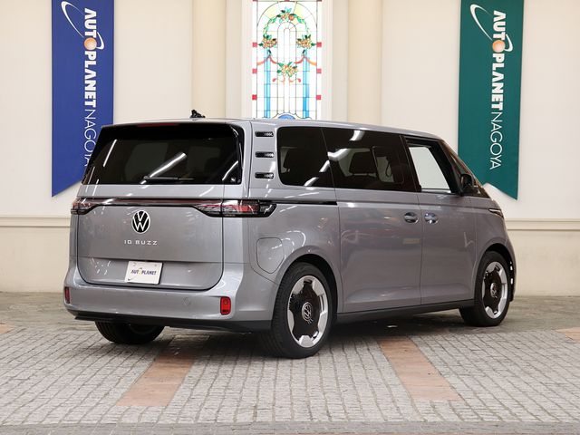VOLKSWAGEN ID.Buzz