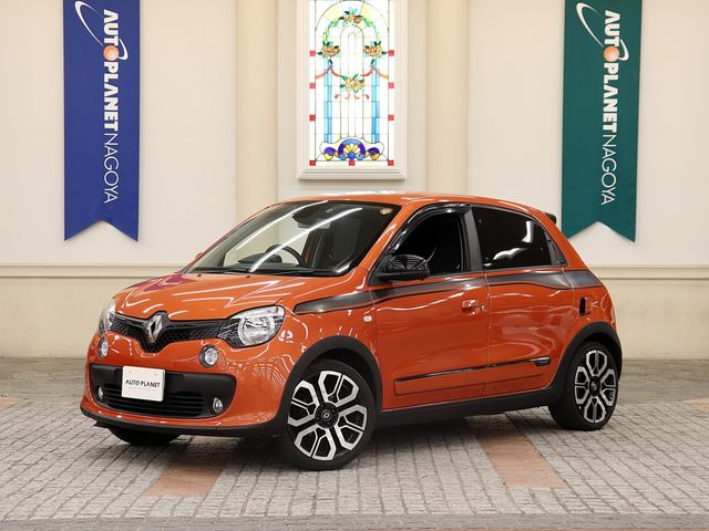 RENAULT TWINGO