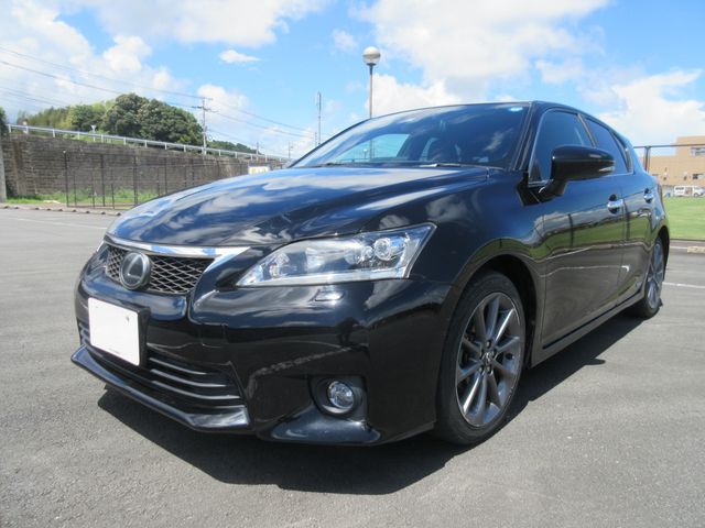 LEXUS CT200h