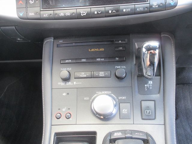 LEXUS CT200h